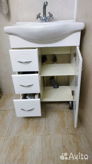 Тумба для ванной бу