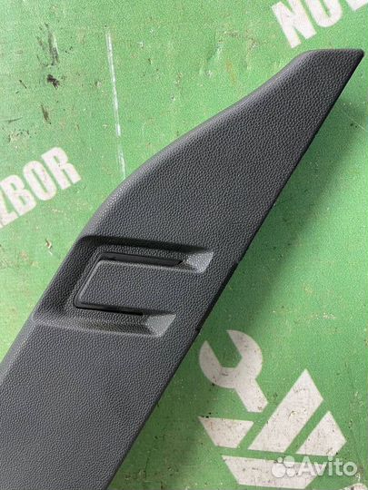 Накладка порога (внутренняя) Опель Астра Аш