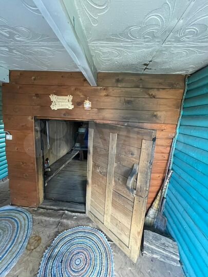 Дом 12,2 м² на участке 4,4 сот.