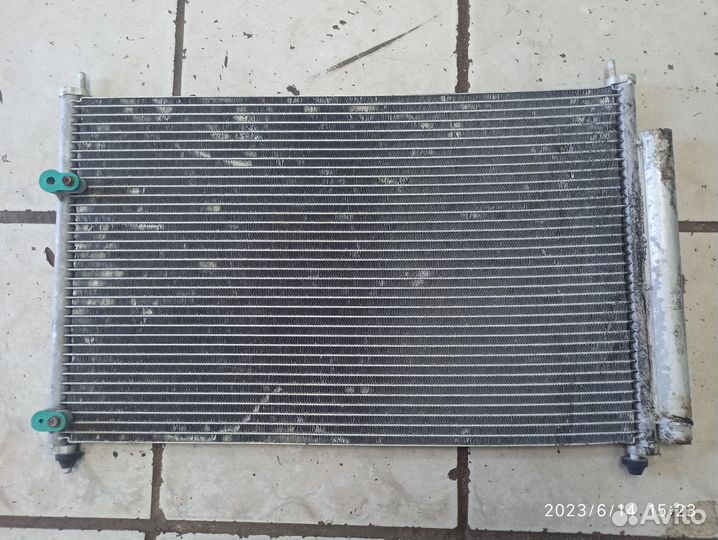 Радиатор кондиционера toyota auris corolla 150