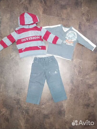 Ветровка и вещи на мальчика на рост 98
