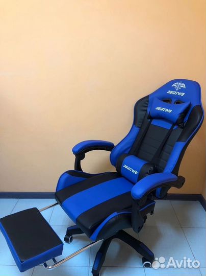 Офисное кресло (геймерское). Кресло для директора