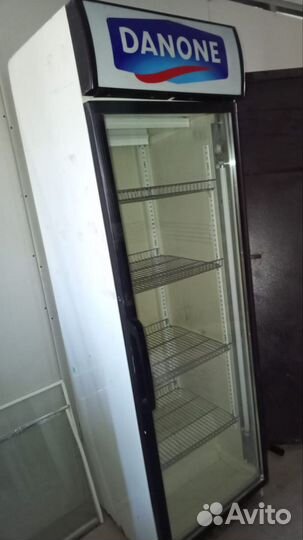 Холодильник витрина