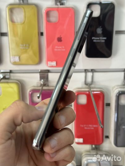 Samsung Galaxy S10, 8/128 ГБ