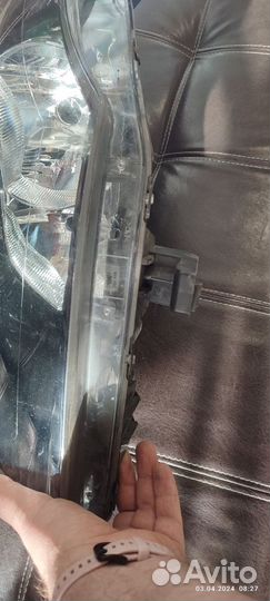 Фара передняя левая Renault Scenic3