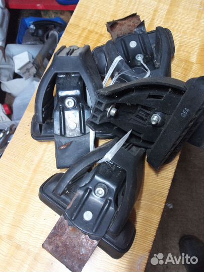 Крепление для багажника на крышу