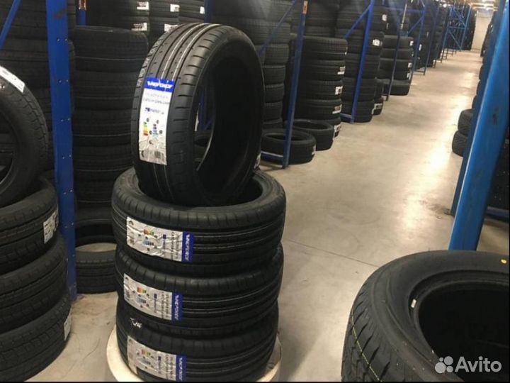 Windforce Catchfors UHP 215/45 R18 93W