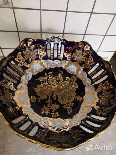 Ваза для фруктов на ножке. Кобальт