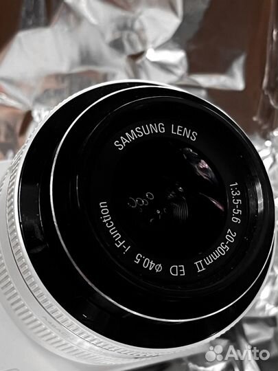 Фотоаппарат Samsung NX1000 Kit