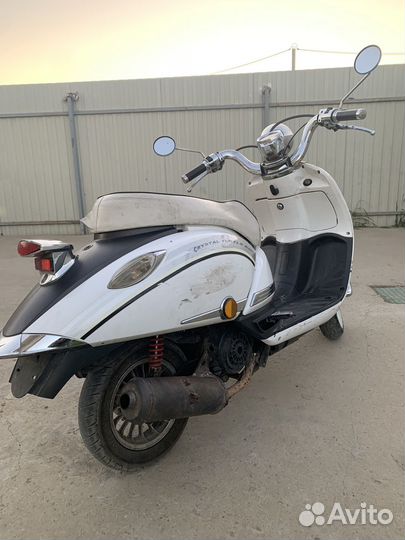 Продам Скутер 4т
