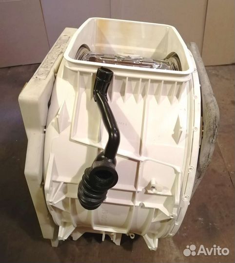 Бак стиральной машины Indesit Ariston