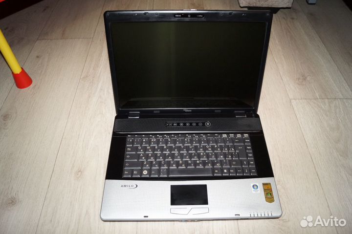 Ноутбук Fujitsu Siemens Amilo Pa 2548