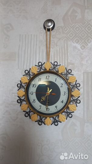 Часы настенные