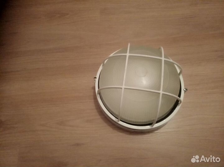 Светильник настенный