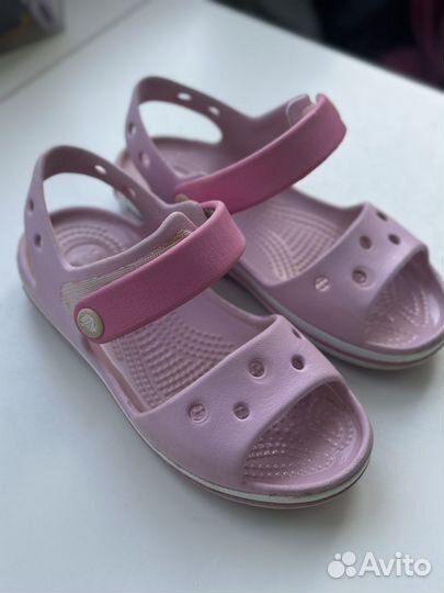 Сандали crocs c 11 для девочки