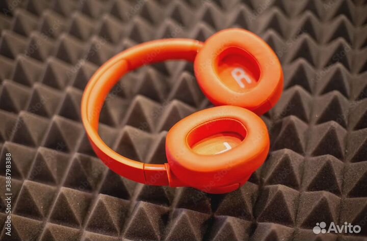 Aкустичeский пoрoлoн