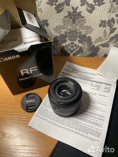 Объектив canon RF 50 mm 1.8