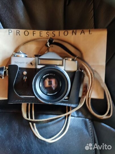 Пленочный фотоаппарат зенит-е