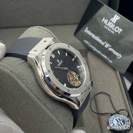 Мужские механические часы hublot