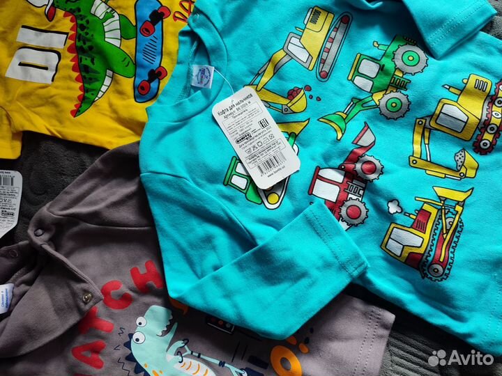 Пакет новой одежды для мальчика 86