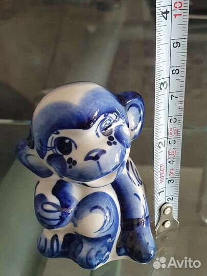 Статуэтки сувенирные