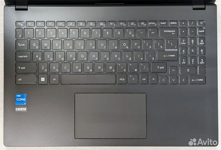 Ноутбук MSI i3 / 8 Гб / SSD 256 (Новый)