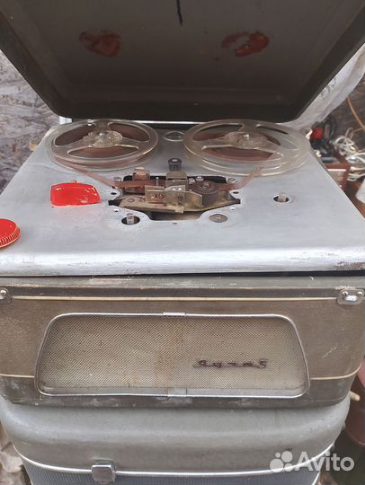 Катушечный магнитофон 2шт