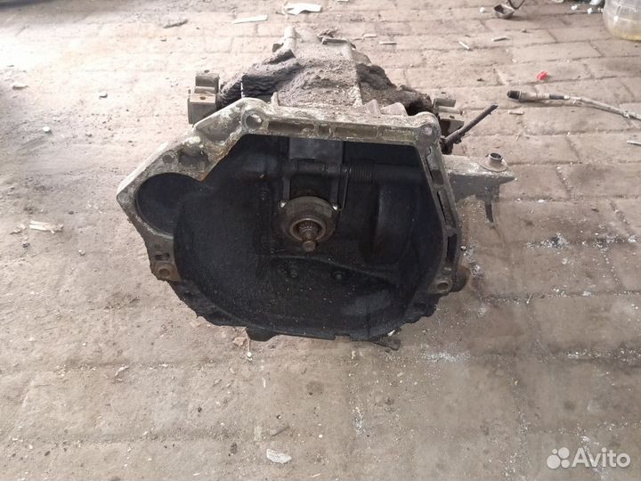 Коробка передач Москвич 2141