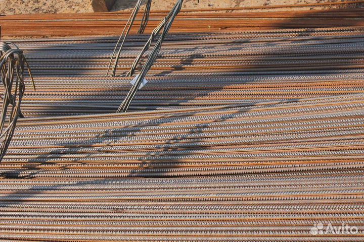 Арматура рифлёная и гладкая, гост. Продажа от тонн