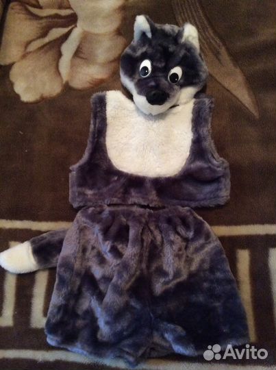 На прокат-волчий костюм и не только