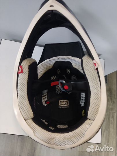 Шлем 100 Aircraft Composite Helmet Black Size M