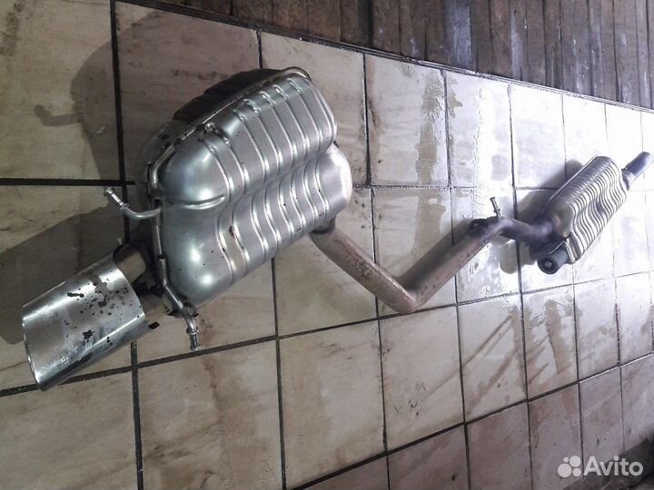 Глушитель с резонатором