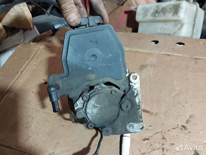 Гидроусилитель W 202-210 M 111 mercedes benz