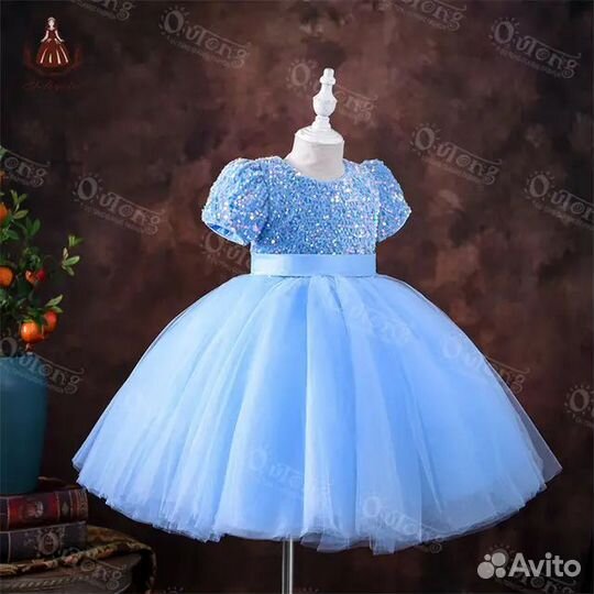 Нарядное платье для девочки
