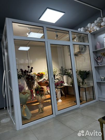 Холодильник для цветов