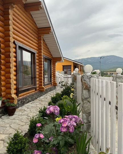 Коттедж 100 м² на участке 3 сот.