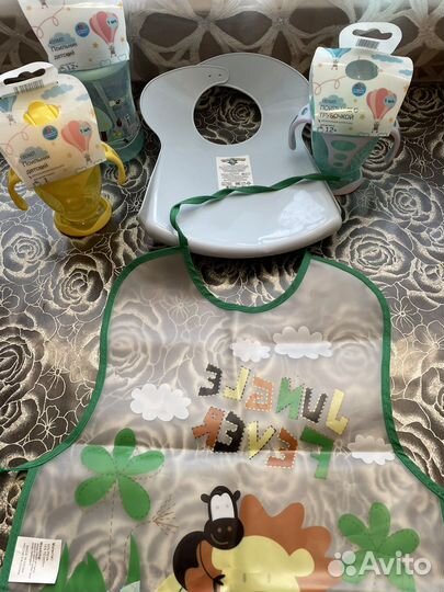 Поильники и нагрудники Новые детские