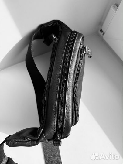 Сумка мужская натуральная кожа бананка