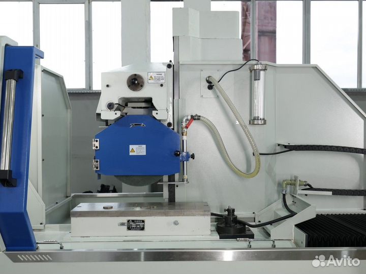 Плоскошлифовальный станок univeq USG 2063NC2