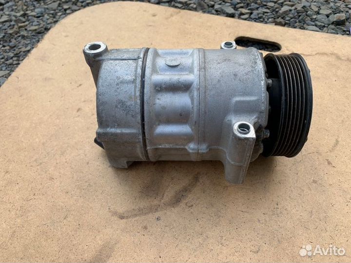 Компрессор кондиционера Volkswagen Passat B7 CPR