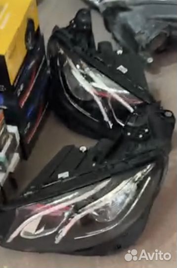 Фары оригинал на mercedes w213