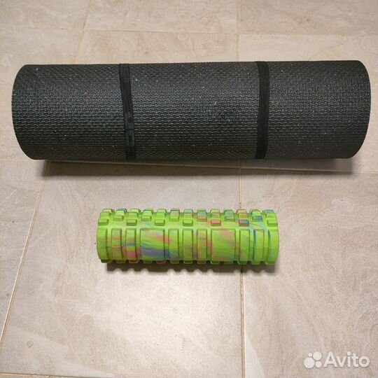 Коврик для йоги, валик спортивный