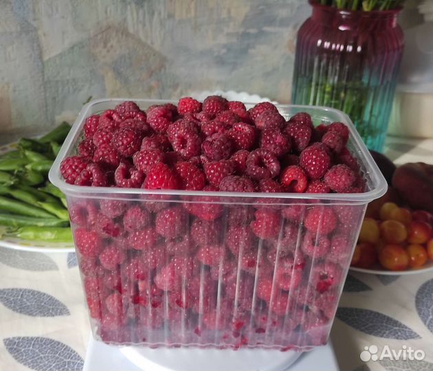 Машина ягоды, свежая