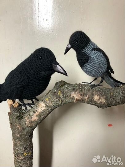 Вязаные птички ручной работы - Ворон