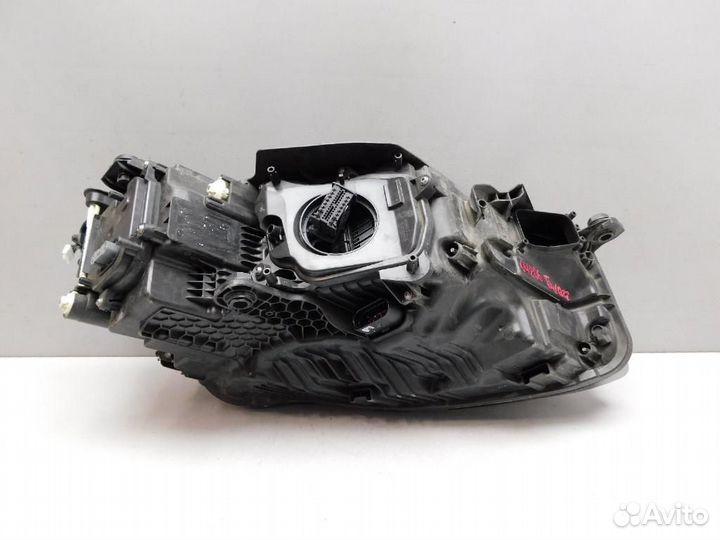 Фара левая Volkswagen Touareg