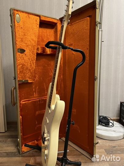 Fender stratocaster artist Jeff Beck 2013