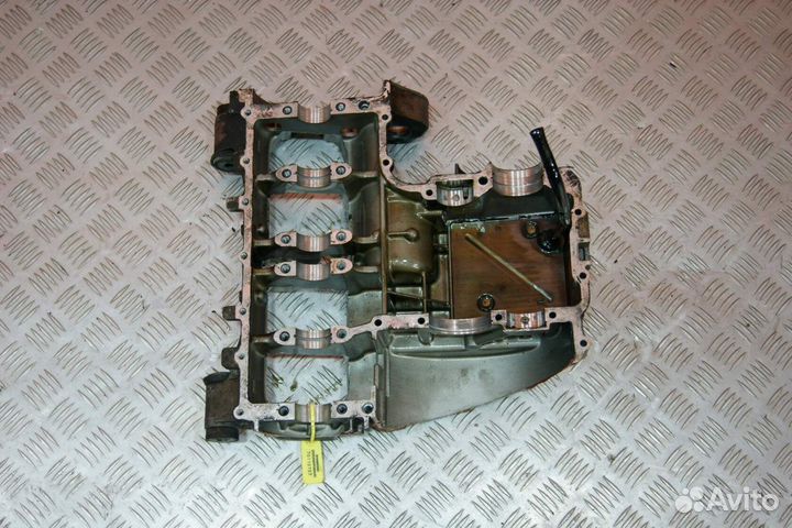 Картер (блок двигателя) Kawasaki ZZR400-1