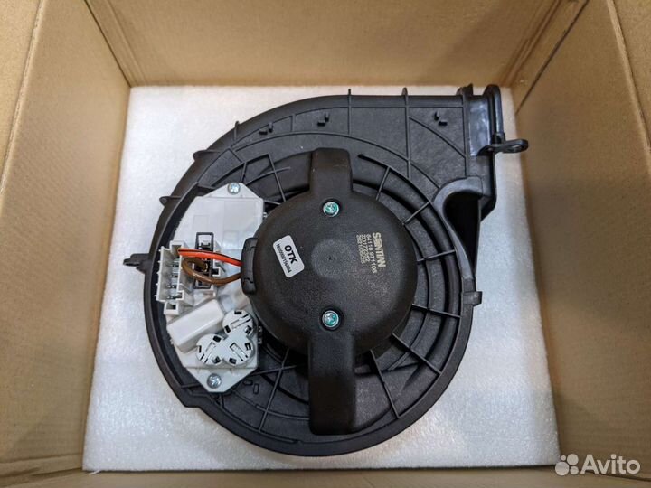 Мотор отопителя BMW X5 E70 / X6 E71