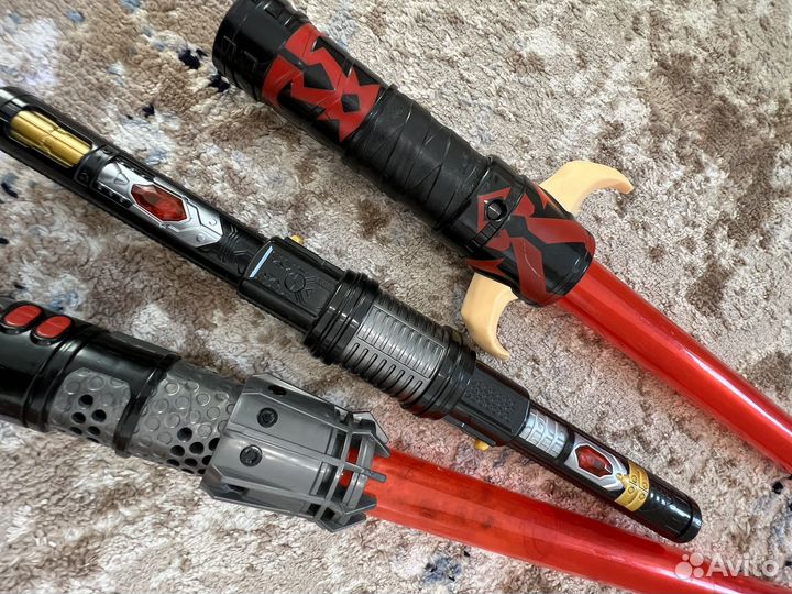 Лазерный меч, бластер