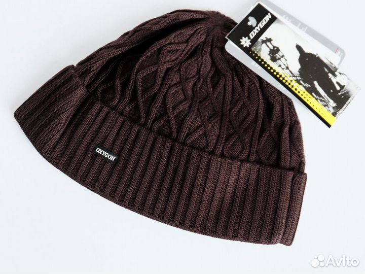 Шапка вязаная 